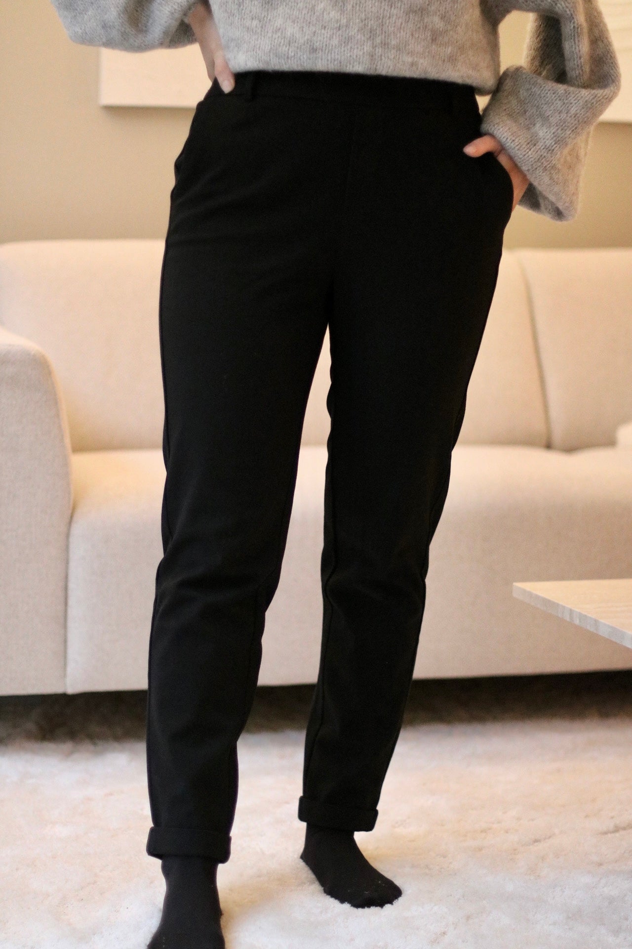 VMMAYA Pants - Black